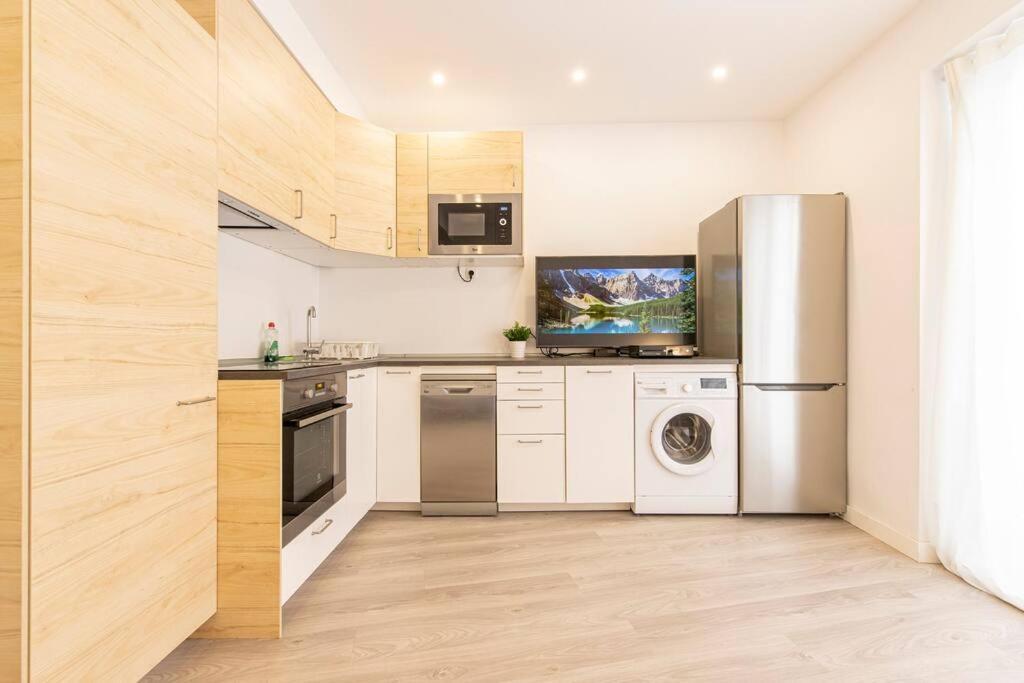 Apartamento 3 Habitaciones En El Barrio Justicia Madrid Ngoại thất bức ảnh